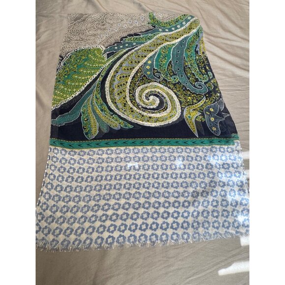 Colorful Paisley & Floral Lightweight Scarf/Shawl With Fringe Edges - Picture 2 of 9